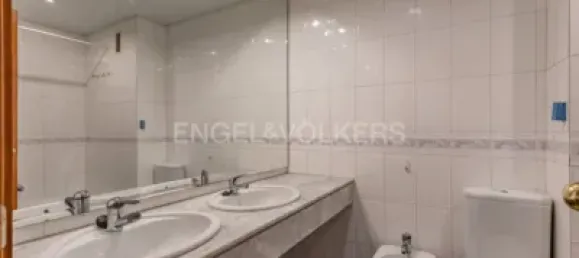 4 bedrooms Apartment in Terrassa, Spain No. 174902 23