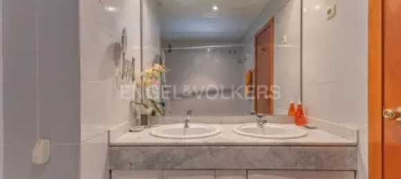 4 bedrooms Apartment in Terrassa, Spain No. 174902 16