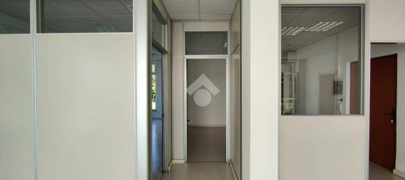 Коммерческая недвижимость 210м² в Тренто, Италия № 298190 4