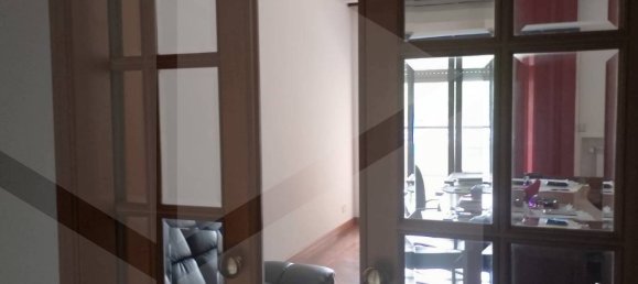 3-salle Bureau à Bari, Italy No. 26479 27