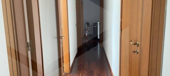 3-salle Bureau à Bari, Italy No. 26479 6