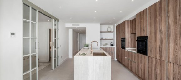 3 bedrooms Apartment in Marbella, Spain No. 137974 10