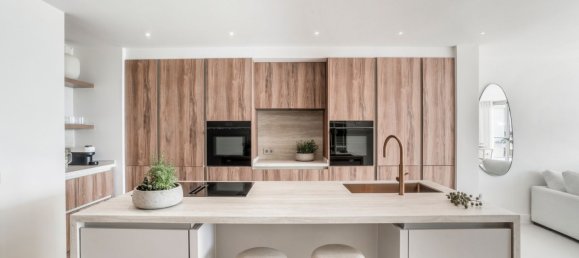 3 bedrooms Apartment in Marbella, Spain No. 137974 3