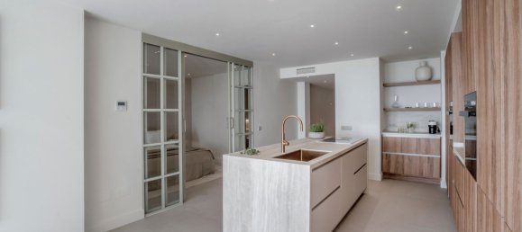 3 bedrooms Apartment in Marbella, Spain No. 137974 9