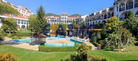 Квартира с 2 спальнями в Свети-Влас, Болгария № 669 3