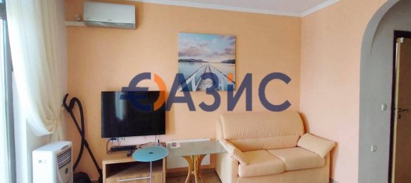 Квартира с 2 спальнями в Свети-Влас, Болгария № 669 6