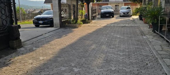 Квартира с 4 спальнями в Акви Терме, Италия № 318775 2