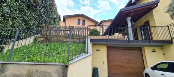 Вилла с 5 комнатами в Бривьо, Италия № 260207 11