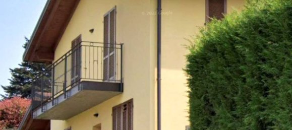 Вилла с 5 комнатами в Бривьо, Италия № 260207 10