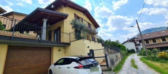 Вилла с 5 комнатами в Бривьо, Италия № 260207 12