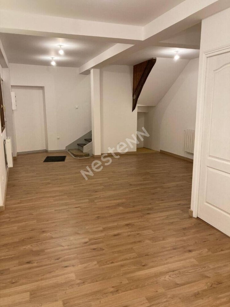 Imóvel comercial em Pontoise, France 72 m² N.º 172582