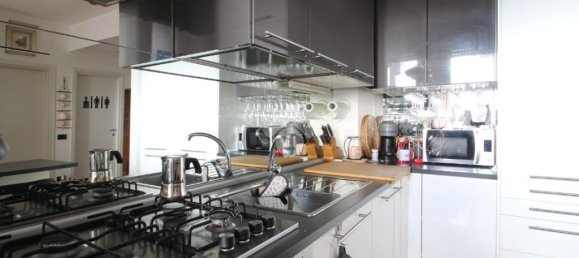 2 Schlafzimmer Wohnung in Garbagnate Milanese, Italy, Nr. 298389 12