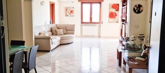 Квартира с 7 комнатами в Понтекорво, Италия № 16567 10