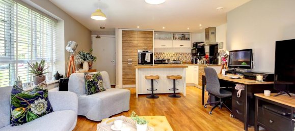 2 bedrooms Apartment in Farnborough, United Kingdom No. 10885 7