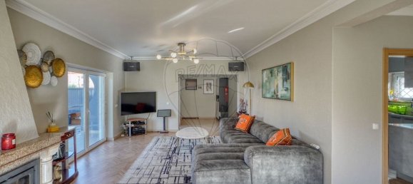 Villa de 4 dormitorios en Cascais, Portugal No. 51089 21