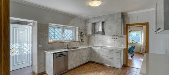 Villa de 4 dormitorios en Cascais, Portugal No. 51089 11