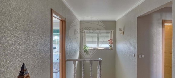 Villa de 4 dormitorios en Cascais, Portugal No. 51089 25