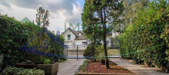 3 Schlafzimmer Haus in Casorate Sempione, Italy, Nr. 318967 34