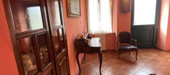 5 rooms Apartment in Ameglia, Italy No. 23858 7