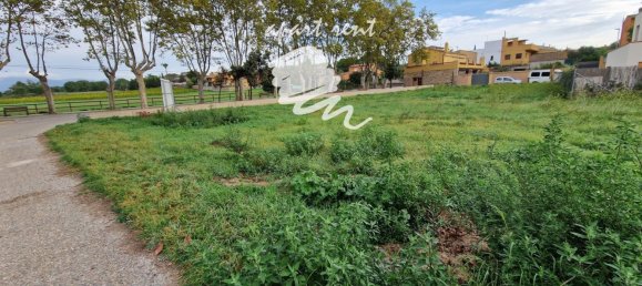  قطعة أرض في Garriguella, Spain 400متر مربع رقم 73564 41