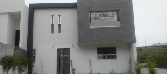 Casa de 4 dormitorios en Puebla, Mexico No. 161955 2