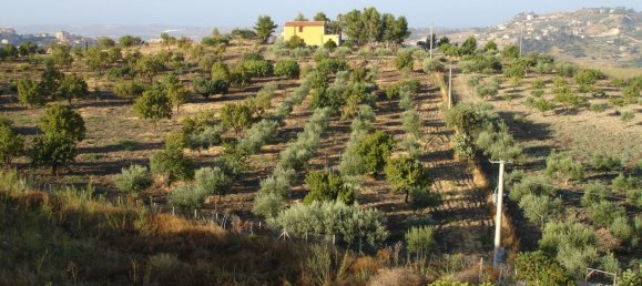 Terrain à Favara, Italy 22270m² No. 255498 5