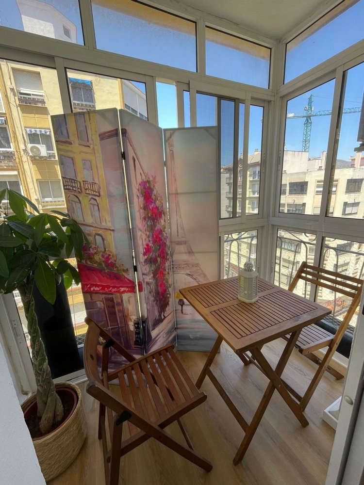 Apartamento de 3 dormitorios en Málaga, Spain No. 143341