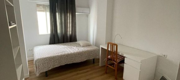 Apartamento de 3 dormitorios en Málaga, Spain No. 143341 11