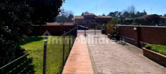 Квартира с 3 спальнями в Комаккьо, Италия № 207756 37