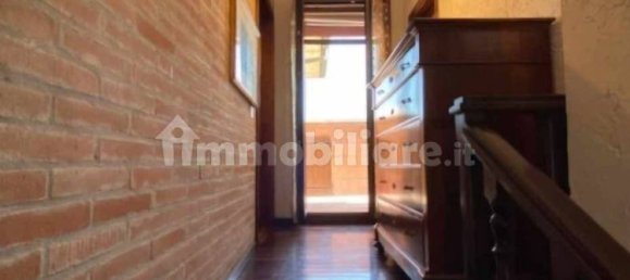 Квартира с 3 спальнями в Комаккьо, Италия № 207756 16