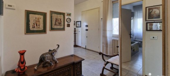 2 bedrooms Apartment in Sant'Elpidio a Mare, Italy No. 77520 5