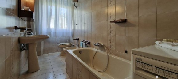 2 bedrooms Apartment in Sant'Elpidio a Mare, Italy No. 77520 15