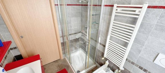 2 Schlafzimmer Wohnung in Parma, Italy, Nr. 371669 20