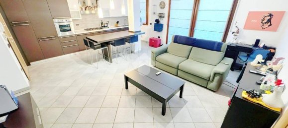 2 Schlafzimmer Wohnung in Parma, Italy, Nr. 371669 2