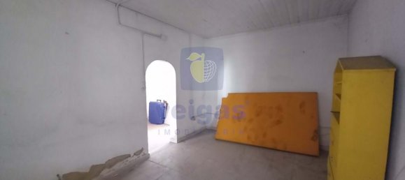 1 Schlafzimmer Villa in Barreiro, Portugal, Nr. 27437 6