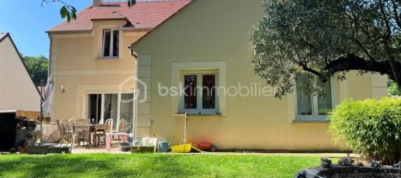 3 bedrooms House in Etampes, France No. 283374 14