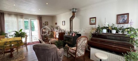 3 bedrooms House in Etampes, France No. 283374 3