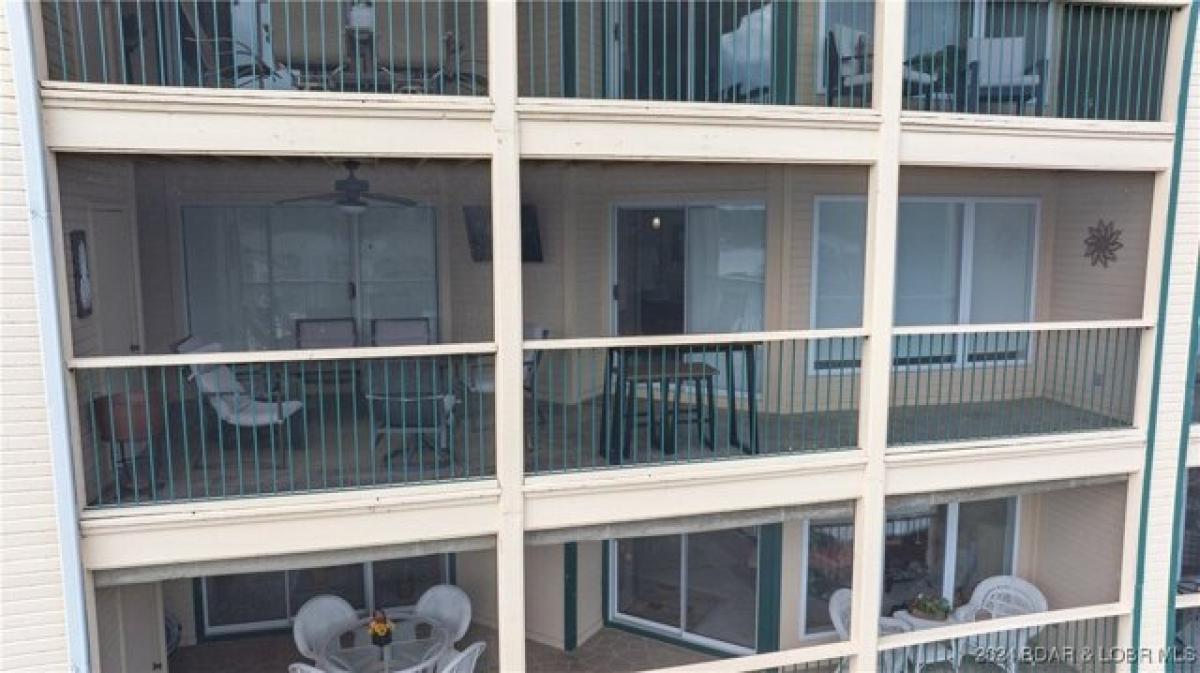 3 bedrooms House in Lake Ozark, USA No. 409882