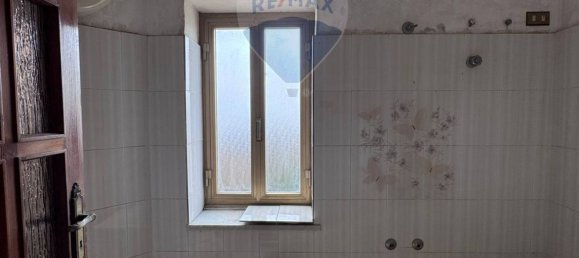 2 bedrooms House in Falciano del Massico, Italy No. 358200 6