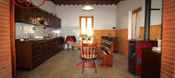 6-Zimmer Haus in Terranuova Bracciolini, Italy, Nr. 227436 11