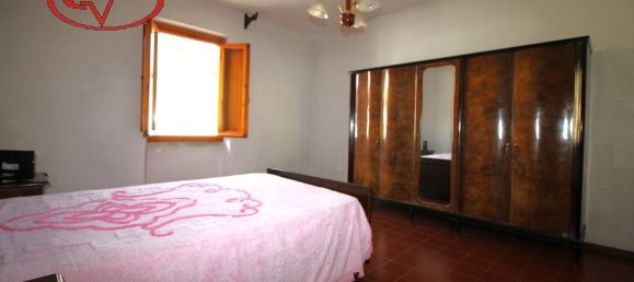 6-Zimmer Haus in Terranuova Bracciolini, Italy, Nr. 227436 23