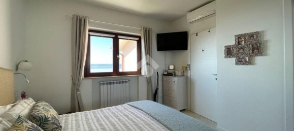 Apartamento de 4 habitaciónes en Trevignano Romano, Italy No. 219256 15