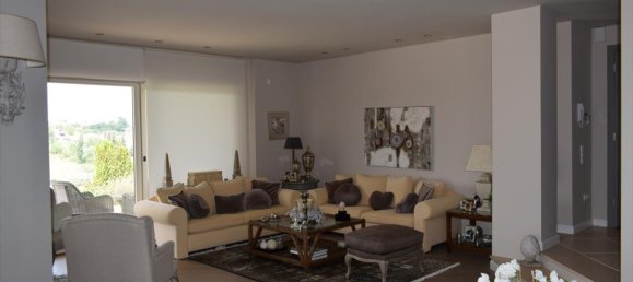 5 Schlafzimmer Villa in Thessaloniki, Greece, Nr. 6327 13