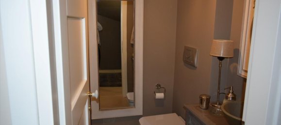 5 bedrooms Villa in Thessaloniki, Greece No. 6327 16