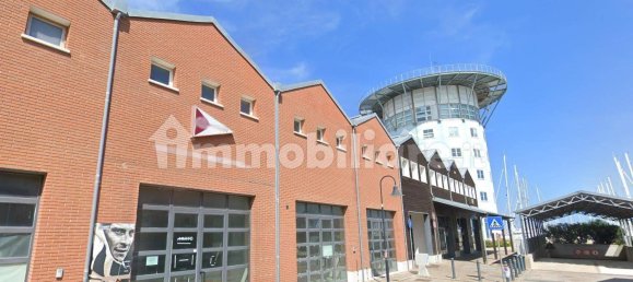 364m² Commercial property in Ravenna, Italy No. 317012 2