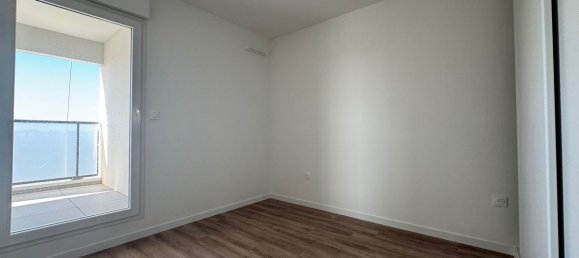 3 Schlafzimmer Wohnung in Saint-Nazaire, France, Nr. 343115 6