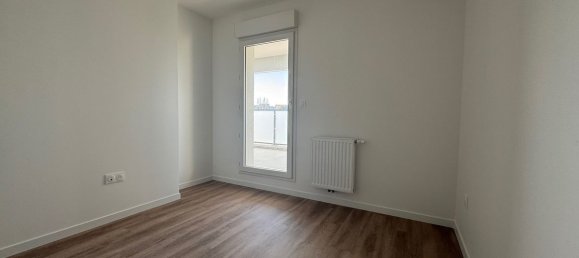 3 Schlafzimmer Wohnung in Saint-Nazaire, France, Nr. 343115 8