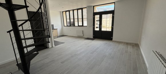 2 bedrooms House in Boulogne-sur-Mer, France No. 262667 3