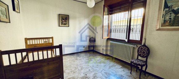 6 rooms Villa in Sant'Angelo Lodigiano, Italy No. 213939 11