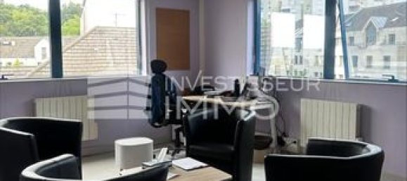 415m² Office in Creil, France No. 301151 2